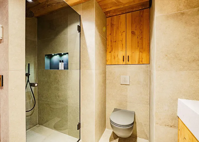 公寓 Modern Alpine A C 4br 7p - *